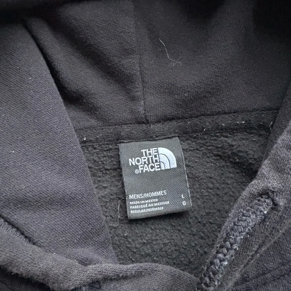 The North Face Black Hoodie • Size Large - Picture 5 of 6